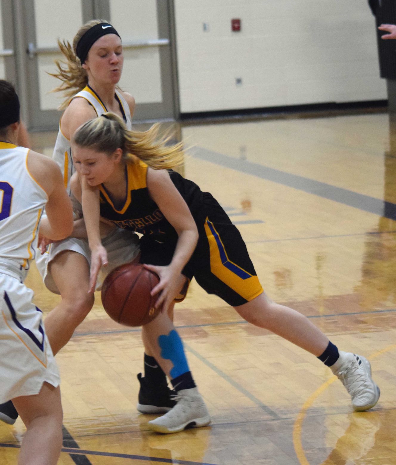 Lexy Tuinstra and Trista Drew